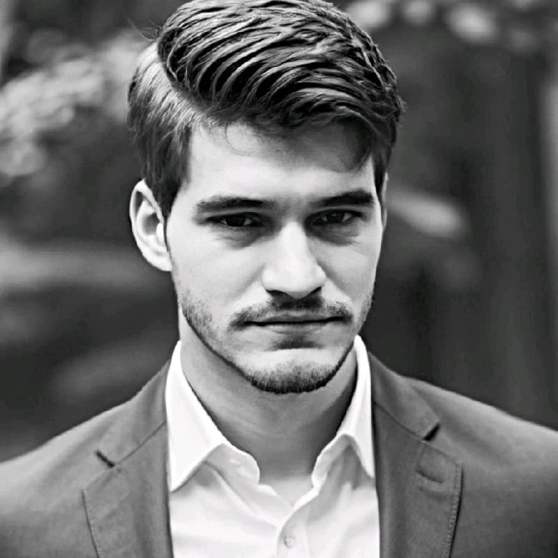 Professor Rodrigo Morado Penna